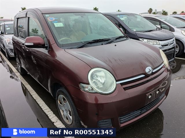 2011 Toyota Sienta