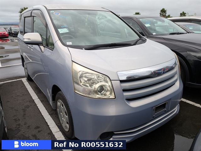 2009 Toyota Noah