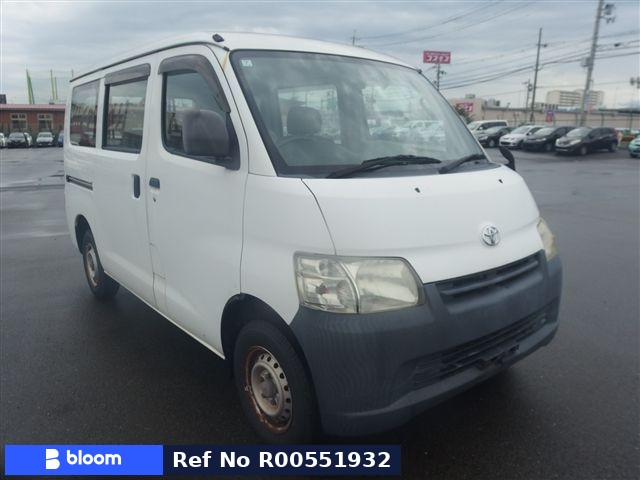 2015 Toyota Liteace V