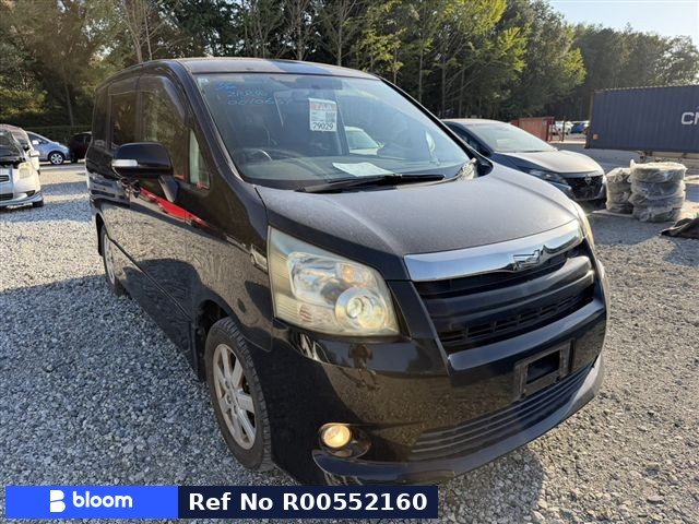 2007 Toyota Noah