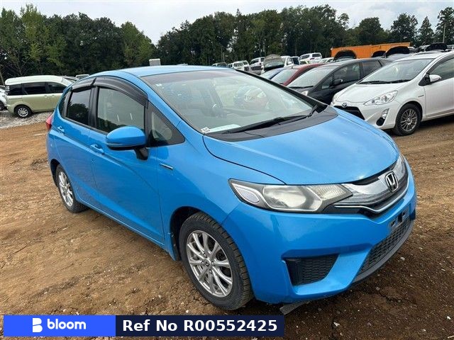 2013 Honda FIT HV