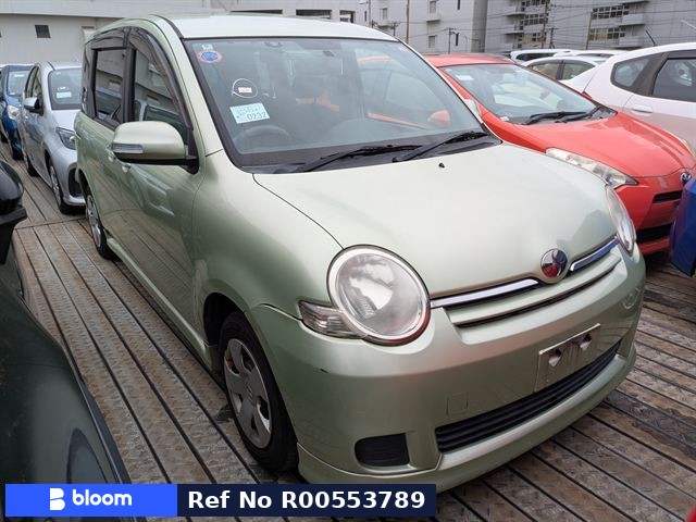 2010 Toyota Sienta