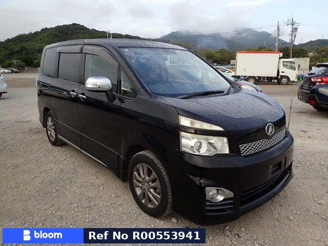 2012 Toyota Voxy