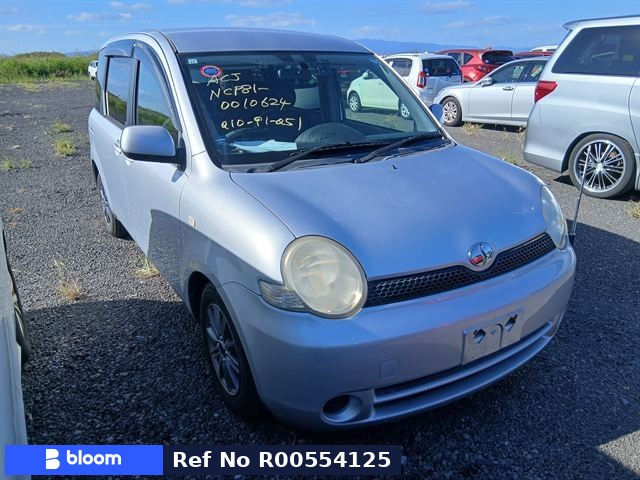 2003 Toyota Sienta