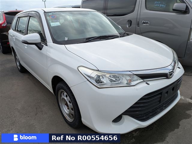 2016 Toyota Fielder