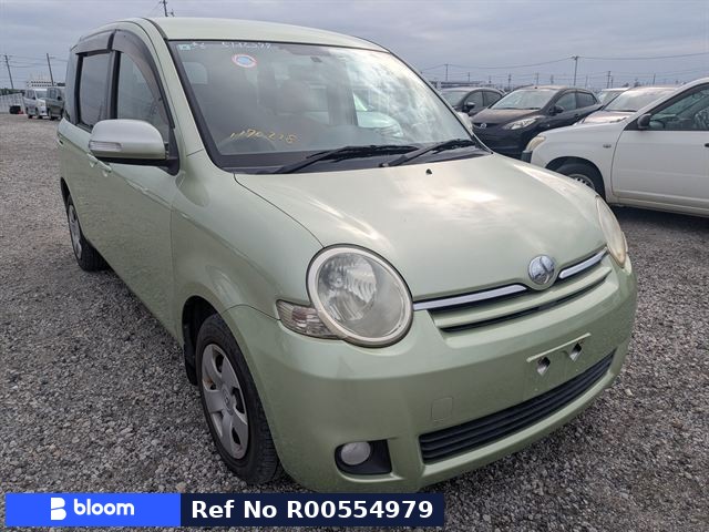 2011 Toyota Sienta