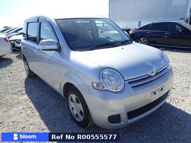 2011 Toyota Sienta