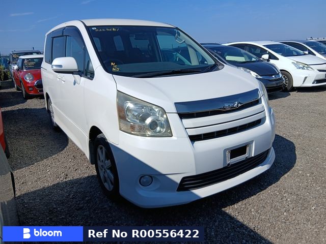 2009 Toyota Noah