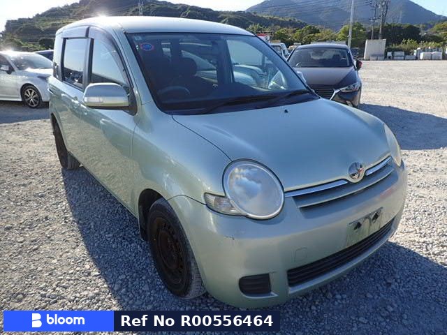 2010 Toyota Sienta