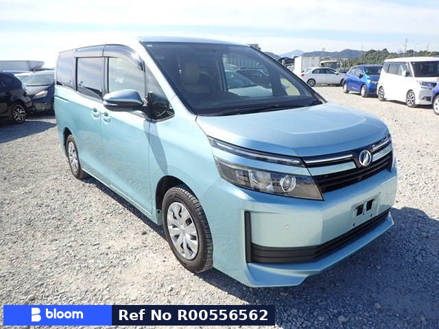 2014 Toyota Voxy