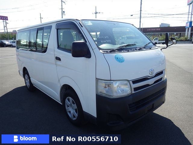 2012 Toyota Hiace V
