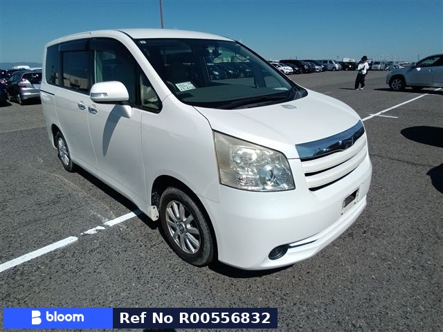 2009 Toyota Noah
