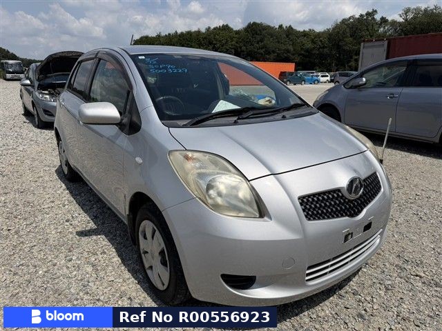 2005 Toyota Vitz