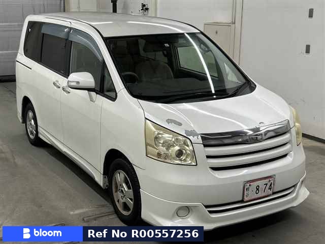2009 Toyota Noah