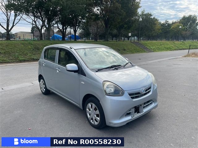 2013 Daihatsu Mira ES