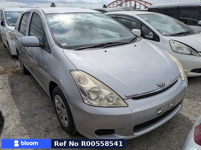 2003 Toyota Wish