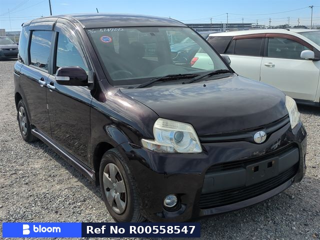 2011 Toyota Sienta