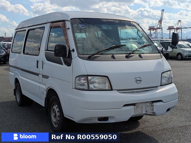 2004 Nissan Vanette V