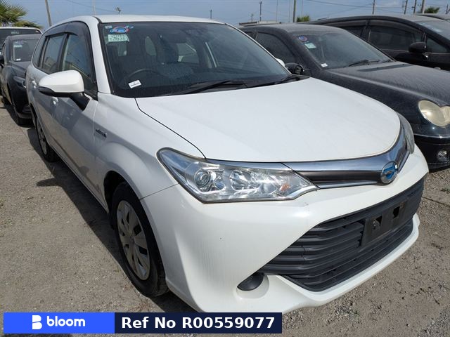 2017 Toyota Fielder HV