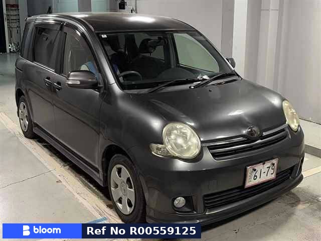 2010 Toyota Sienta