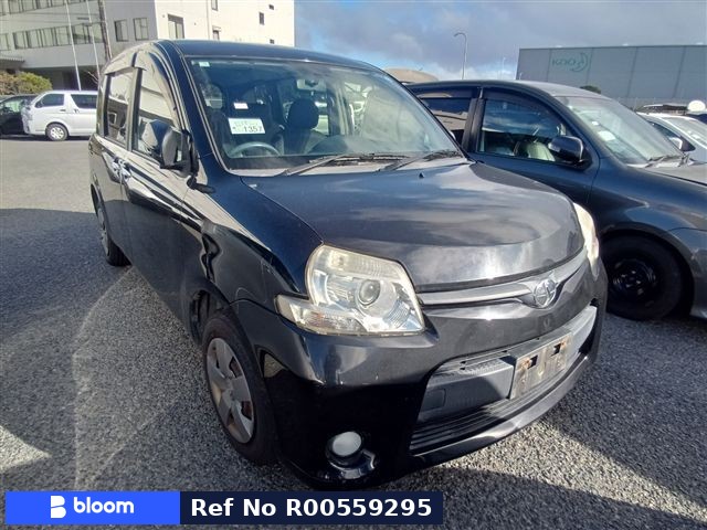 2013 Toyota Sienta
