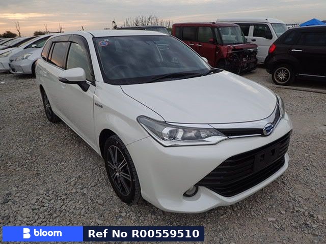 2017 Toyota Fielder HV