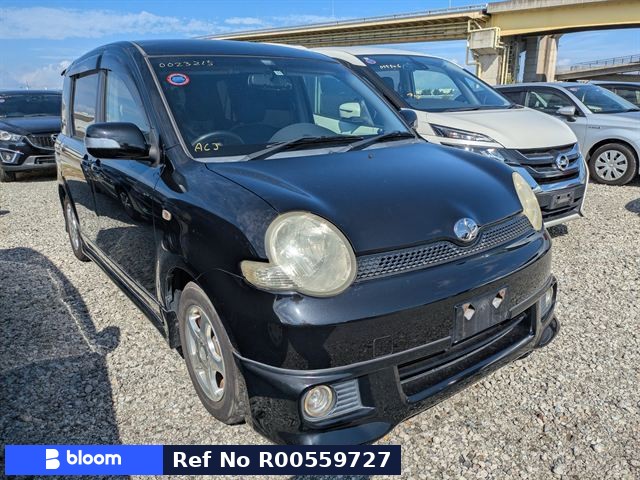 2003 Toyota Sienta