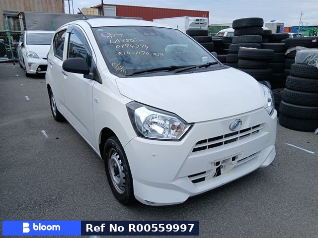 2019 Daihatsu Mira ES