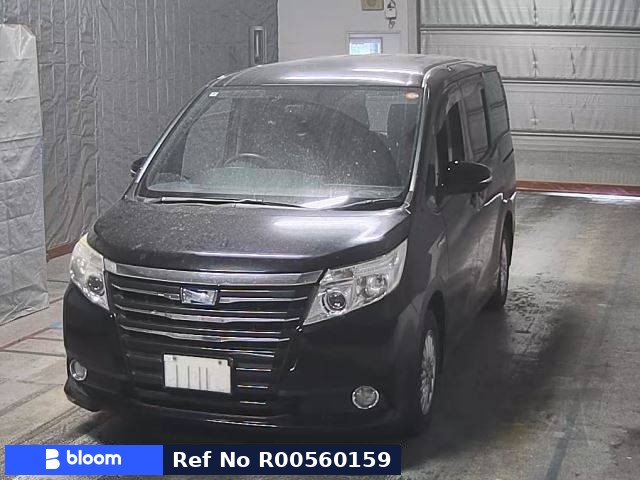 2014 Toyota Noah HV