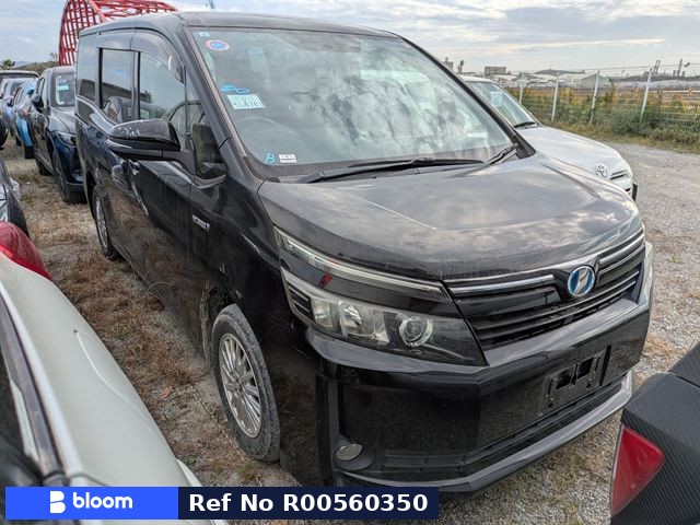 2015 Toyota Voxy HV