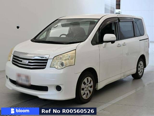 2011 Toyota Noah