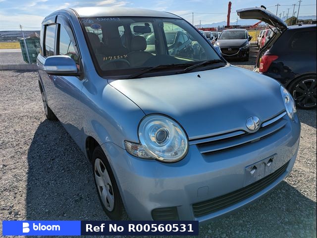 2013 Toyota Sienta