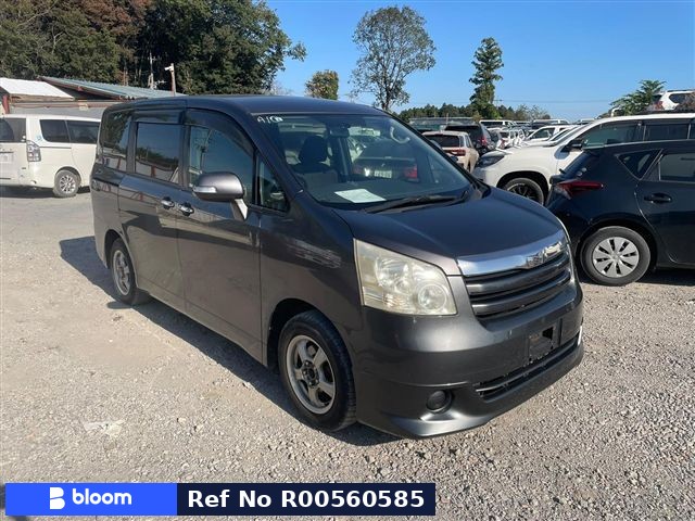 2010 Toyota Noah