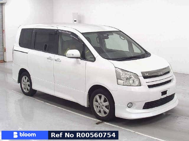 2009 Toyota Noah
