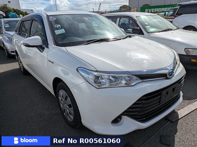 2017 Toyota Fielder HV