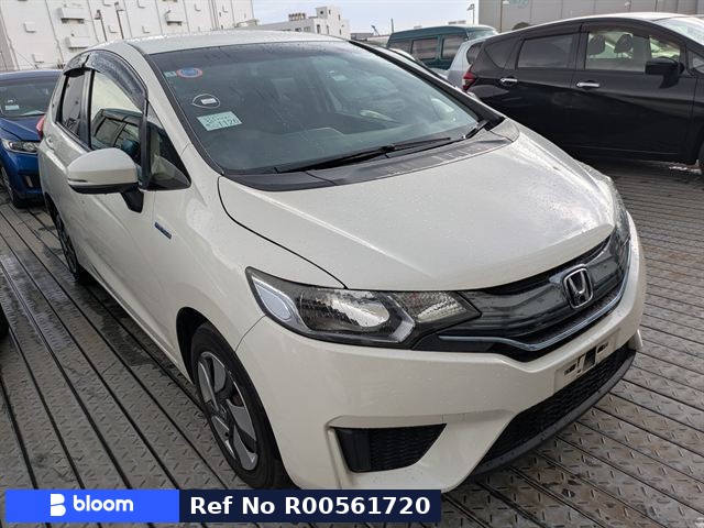 2014 Honda FIT HV