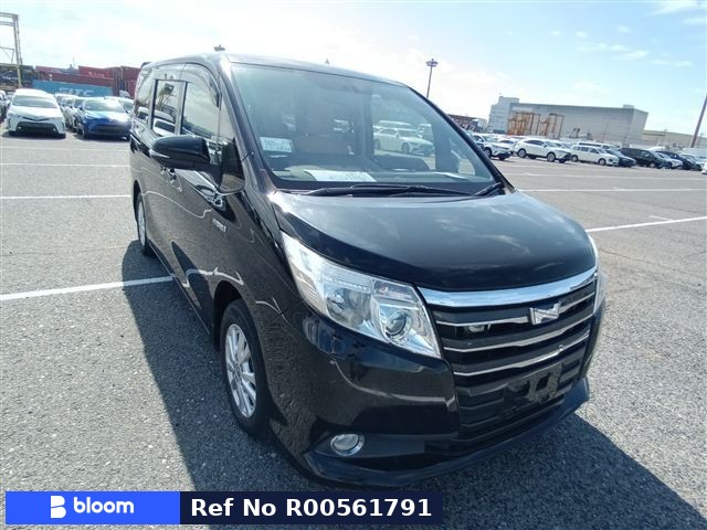 2015 Toyota Noah HV