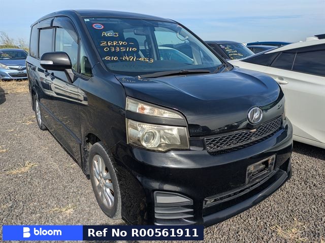 2010 Toyota Voxy