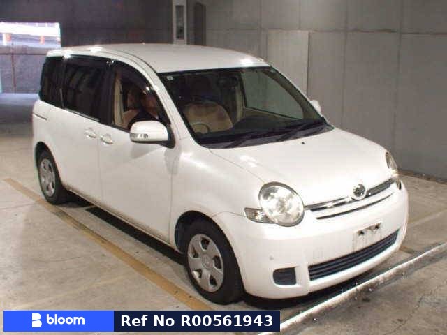 2011 Toyota Sienta