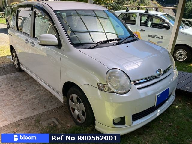 2012 Toyota Sienta