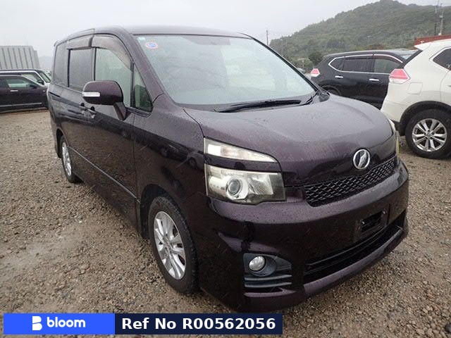2012 Toyota Voxy