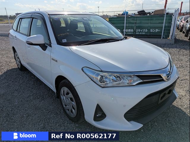 2018 Toyota Fielder HV