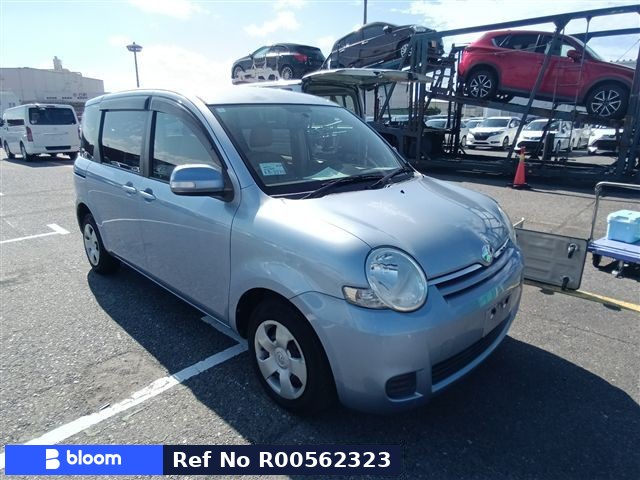 2011 Toyota Sienta