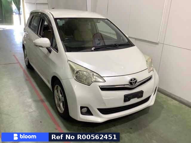 2012 Toyota Ractis