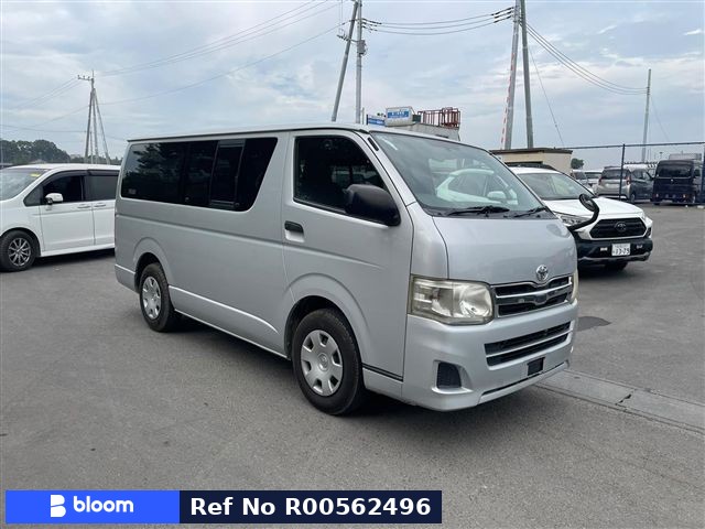 2011 Toyota Hiace V