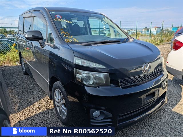2010 Toyota Voxy