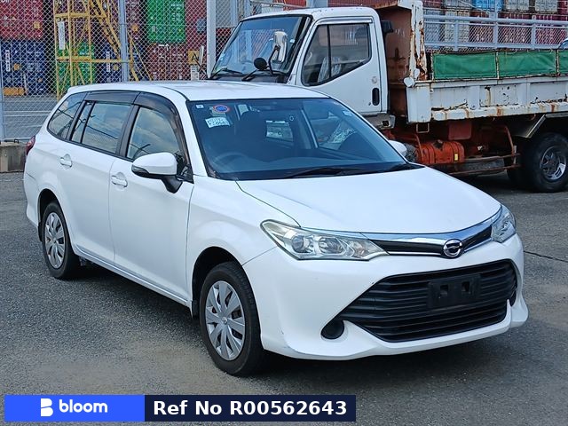 2015 Toyota Fielder