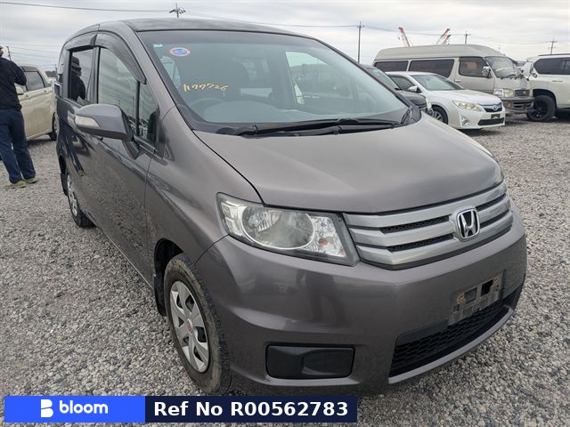 2013 Honda Freed Spike