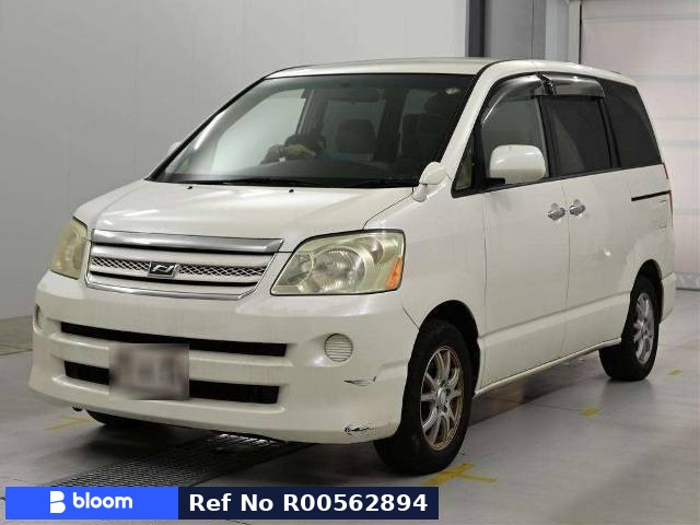 2006 Toyota Noah
