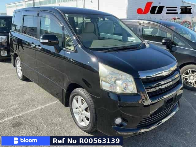 2009 Toyota Noah